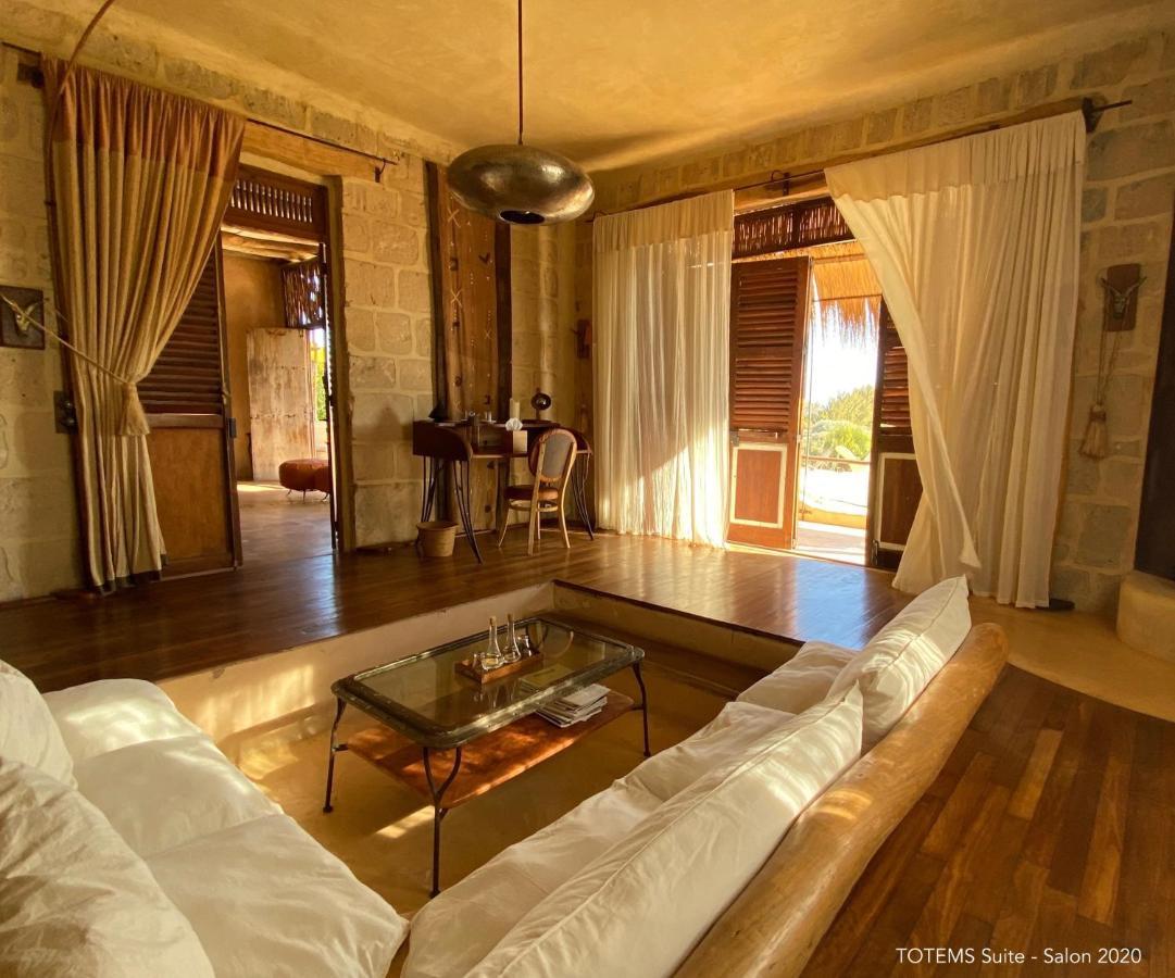 Bakuba Lodge - Le Petit Hotel Du Voyageur Ankilibe Kültér fotó