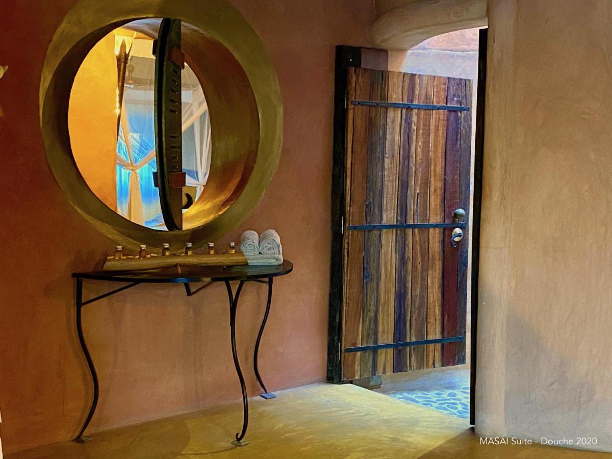 Bakuba Lodge - Le Petit Hotel Du Voyageur Ankilibe Kültér fotó