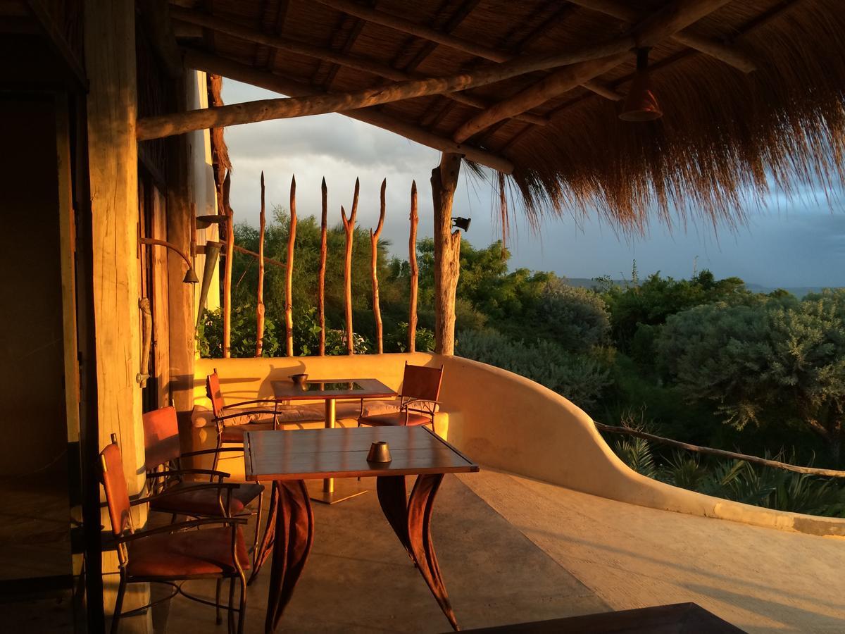 Bakuba Lodge - Le Petit Hotel Du Voyageur Ankilibe Kültér fotó