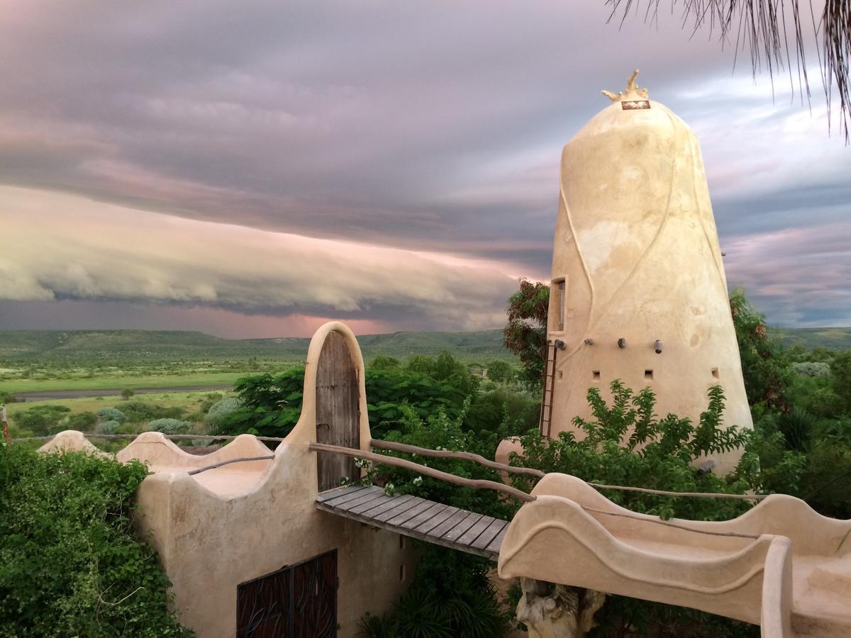 Bakuba Lodge - Le Petit Hotel Du Voyageur Ankilibe Kültér fotó