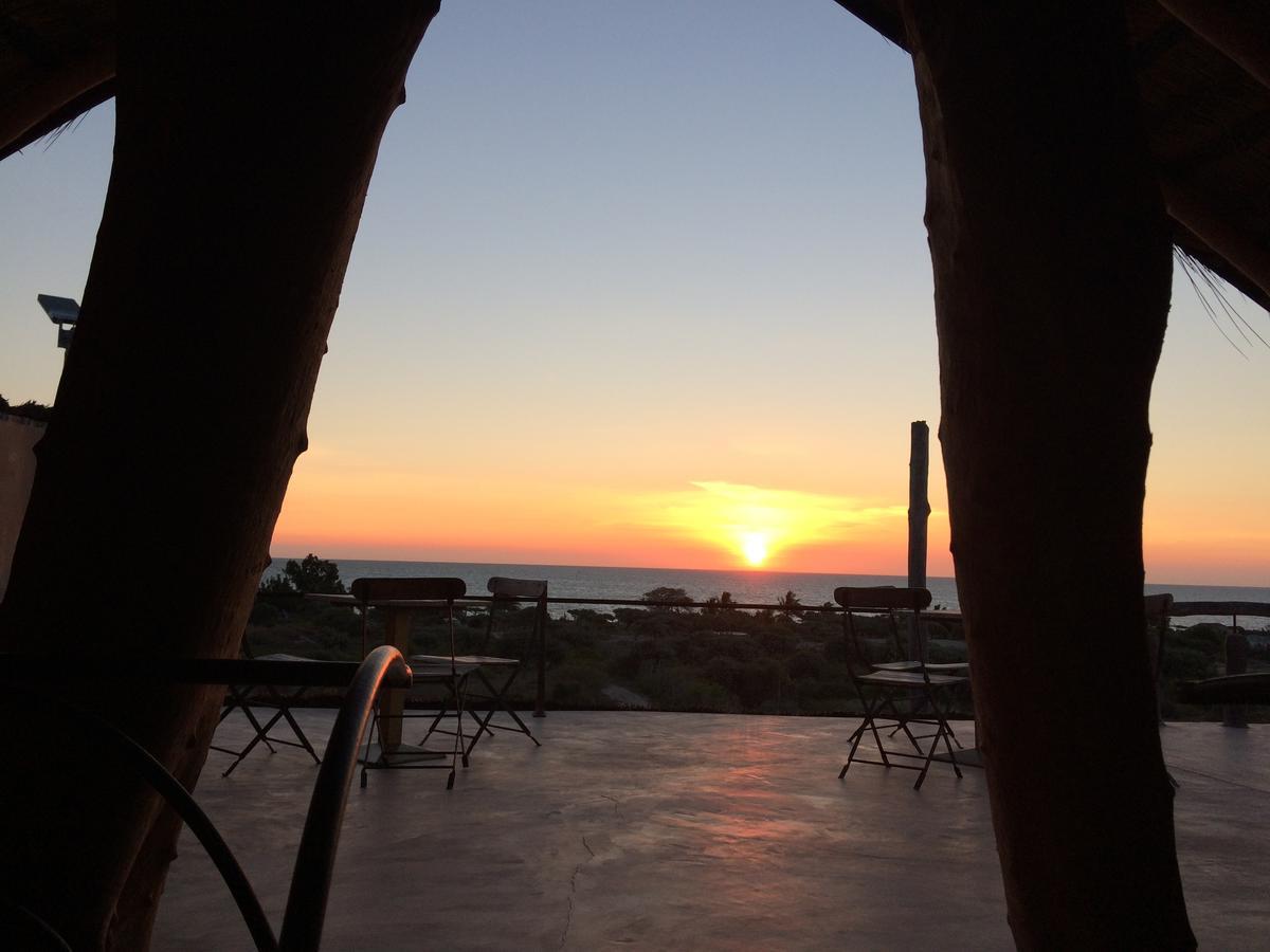 Bakuba Lodge - Le Petit Hotel Du Voyageur Ankilibe Kültér fotó