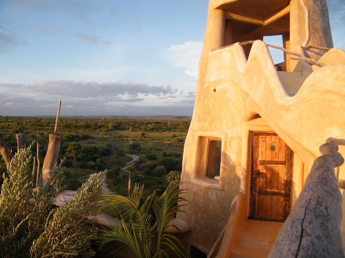 Bakuba Lodge - Le Petit Hotel Du Voyageur Ankilibe Kültér fotó
