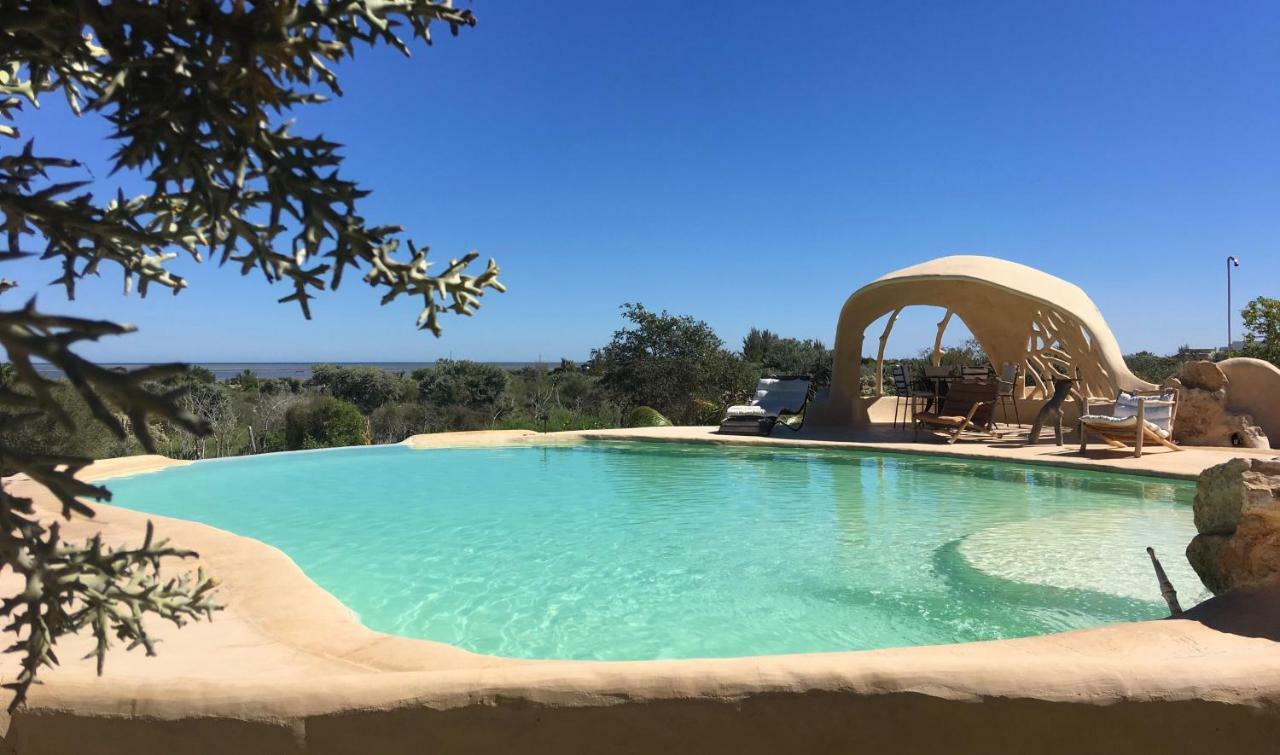 Bakuba Lodge - Le Petit Hotel Du Voyageur Ankilibe Kültér fotó
