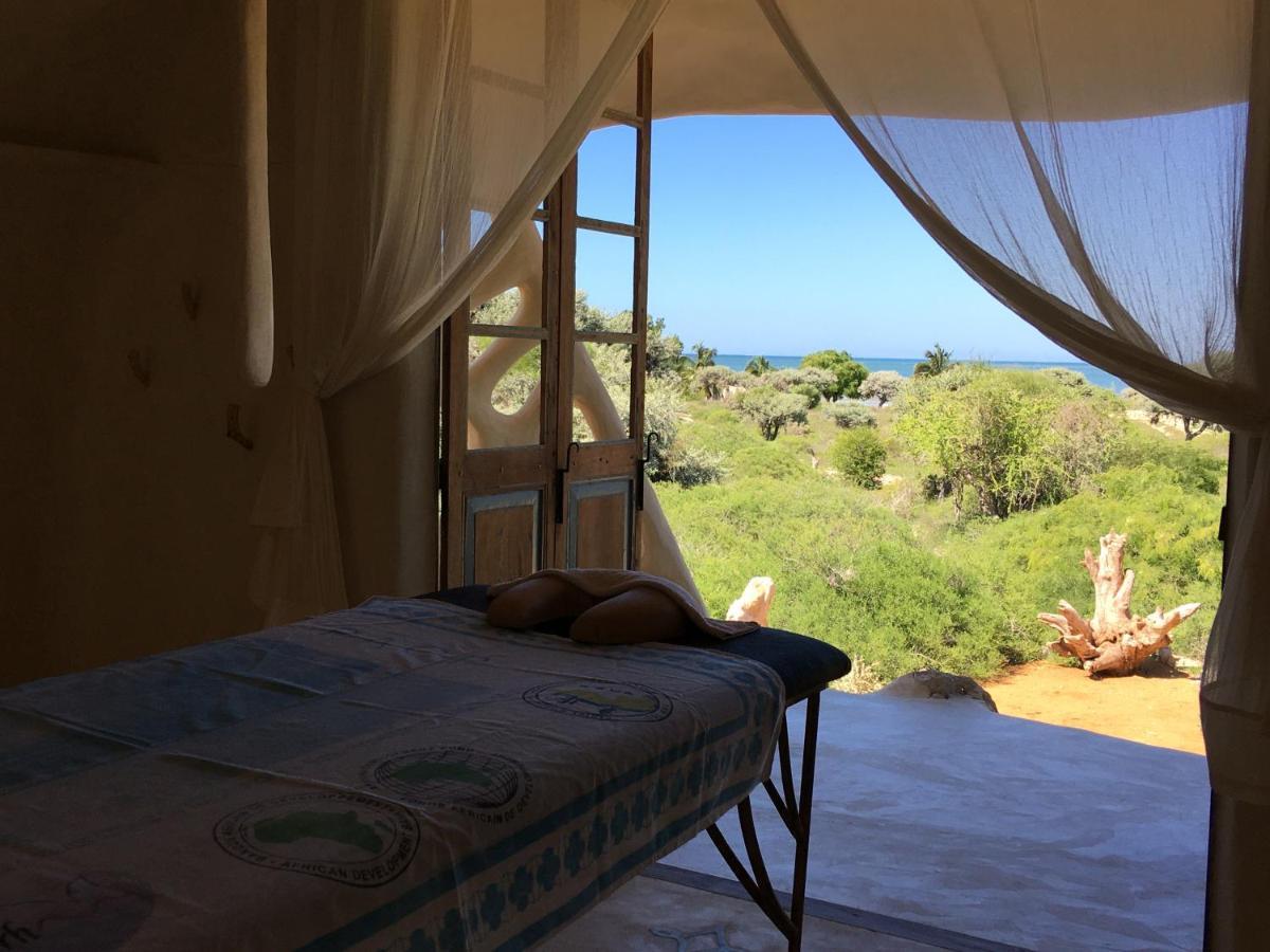 Bakuba Lodge - Le Petit Hotel Du Voyageur Ankilibe Kültér fotó